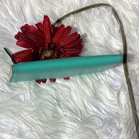 Kate Spade Aqua Blue Snap Close Bi Fold Wallet - Picture 4 of 8